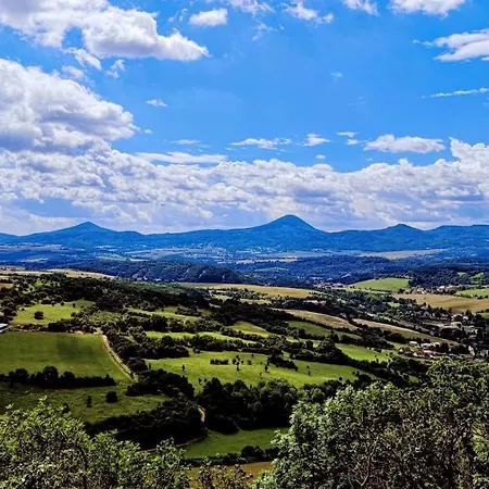 Hrad Doubravka Casa de hóspedes 3*