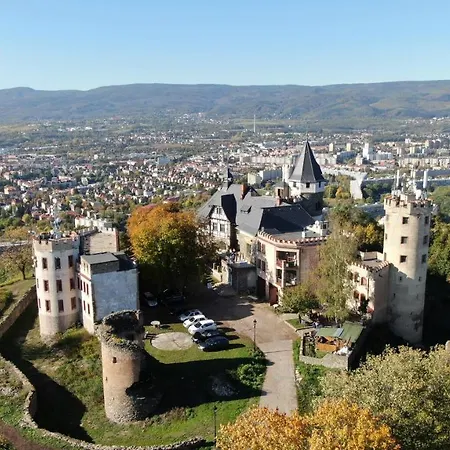 Hrad Doubravka 3*