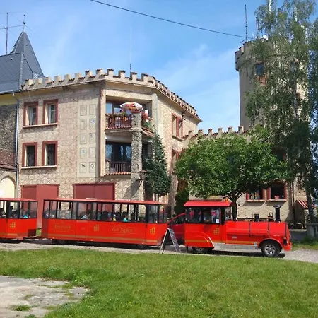 Hrad Doubravka 3*