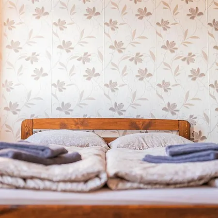 Hrad Doubravka Guest house