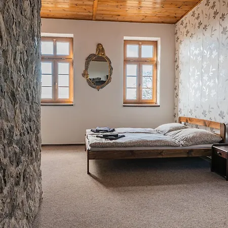 Hrad Doubravka تبليتسه