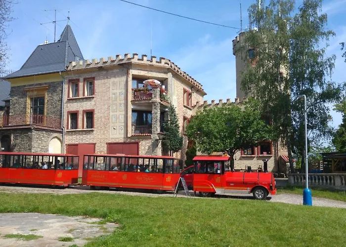 Hrad Doubravka 3*